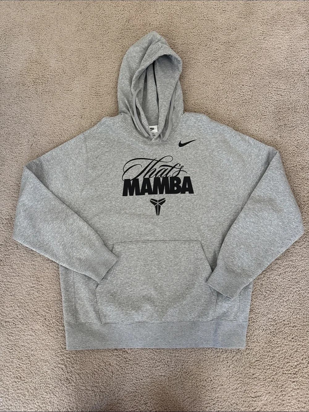 Nike Grey 'That's Mamba' Pullover Hoodie with Black Graphic